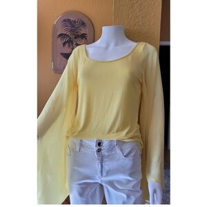 Bebe Yellow Cutout Gypsy Super Bell Sleeve Top~Lg.